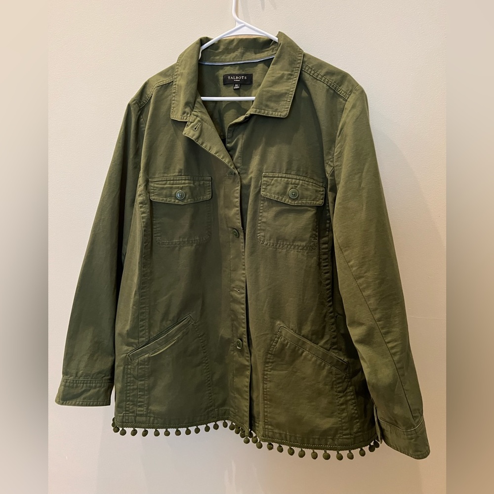 Button down Talbots casual jacket with trim